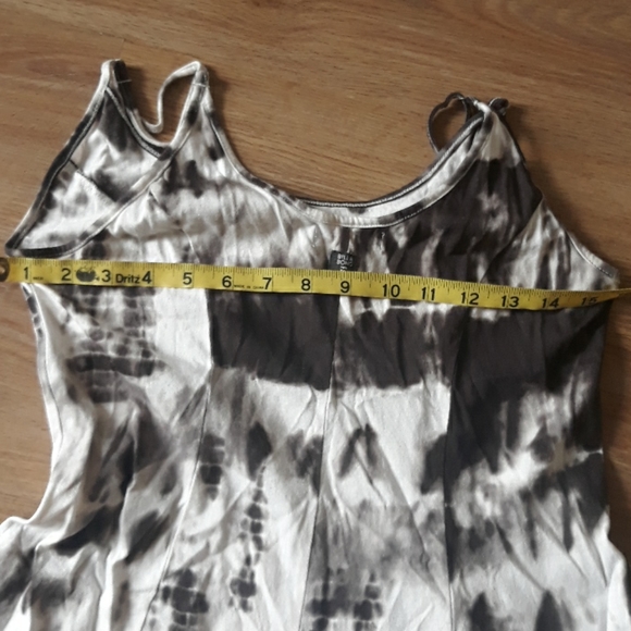 Billabong sundress - Picture 3 of 3